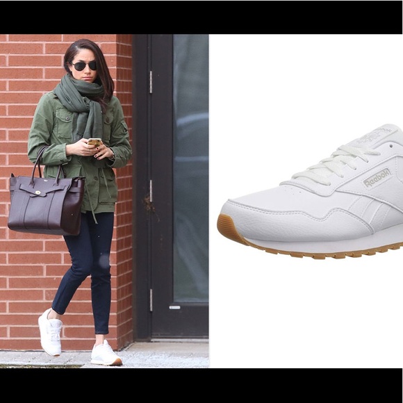 Women’s size 10 classic Reebok Running shoes. - Picture 4 of 4